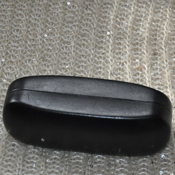 Balmain Paris Black Leather Hard Clamshell Sunglasses Case - Picture 4 of 7